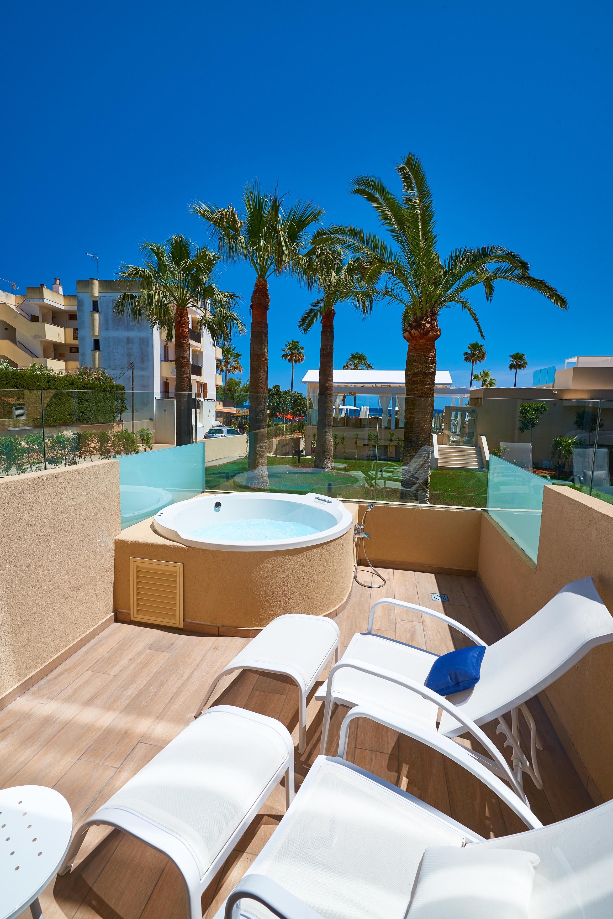 Готель Protur Bonamar (Adults Only) Кала-Мільор Екстер'єр фото